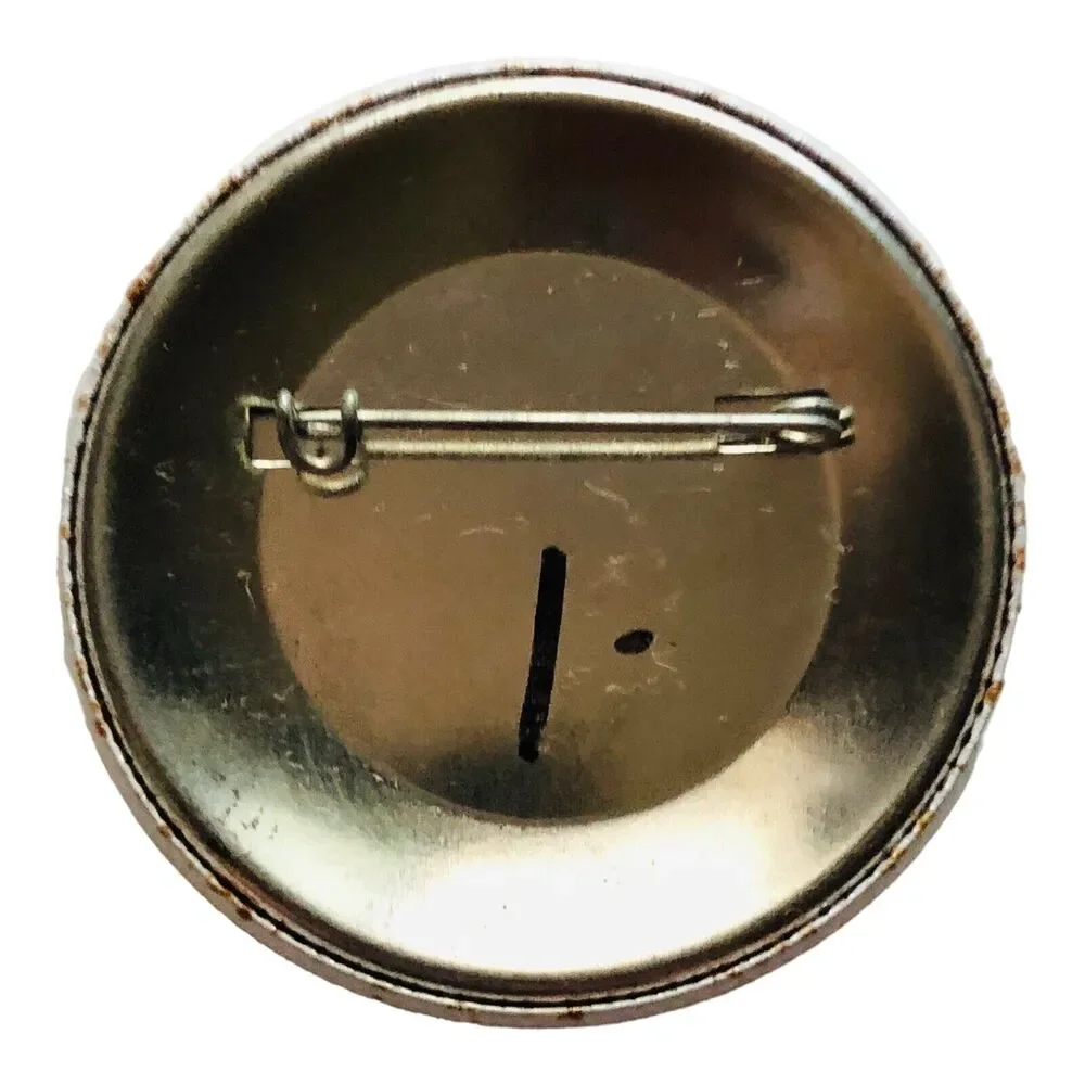 VTG Flatback Pin Button BEING OFFENDED DOESNT MAKE YOU RIGHT Snarky Sarcastic